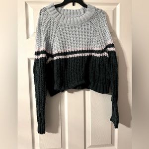 American Eagle Crop Sweater Small